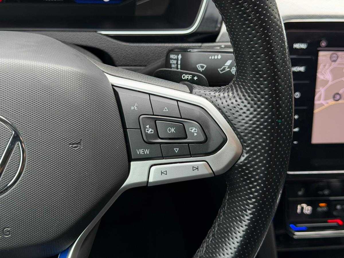 volkswagen-passat-2022-hibrido-a-gasolina-1395cc