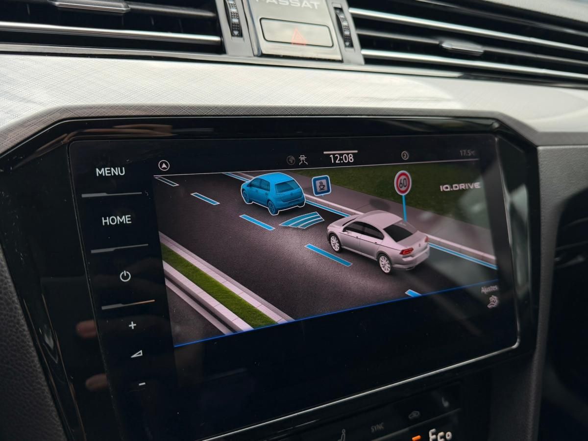 volkswagen-passat-2022-hibrido-a-gasolina-1395cc