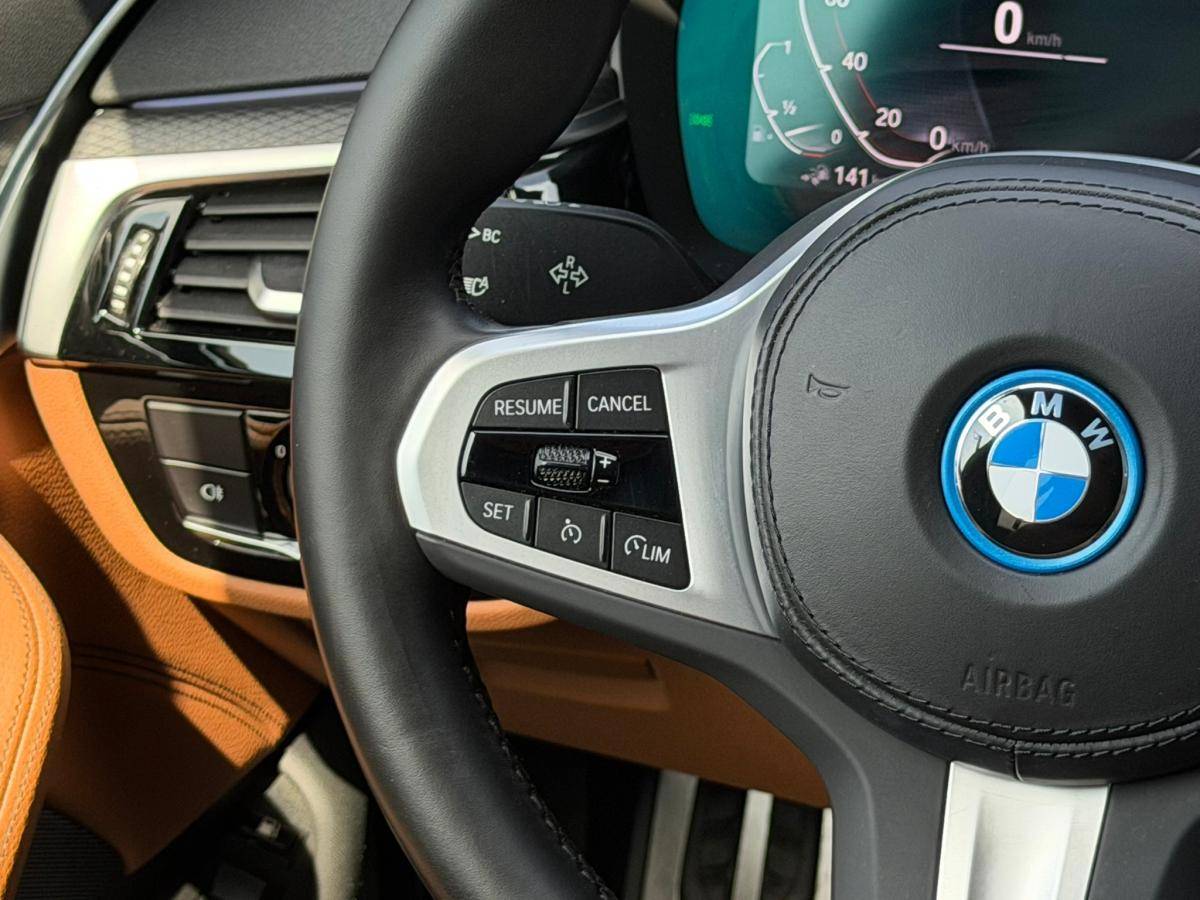 bmw-serie-5-2022-hibrido-a-gasolina-1998cc