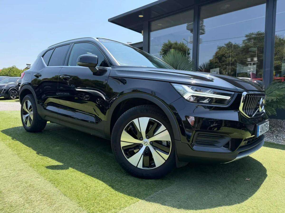 volvo-xc40-2021-hibrido-a-gasolina-1477cc