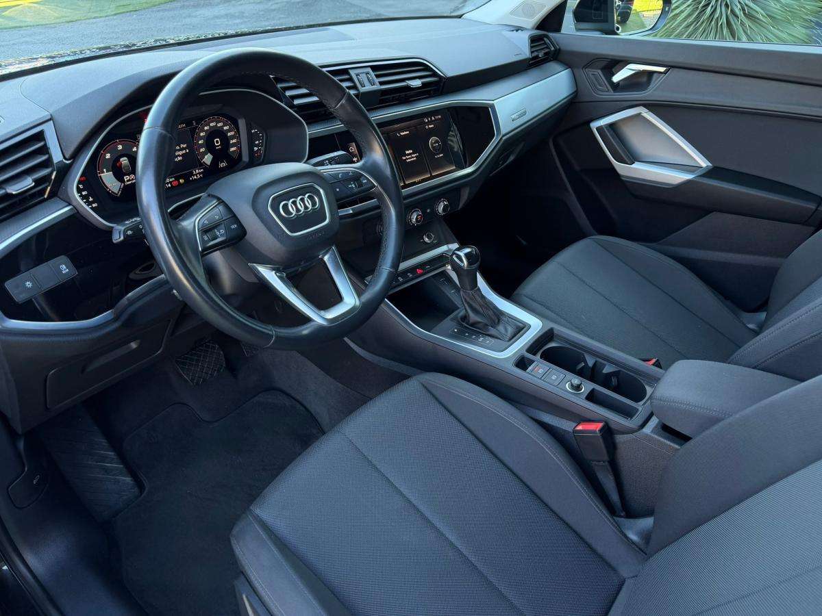audi-q3-2023-diesel-1968cc