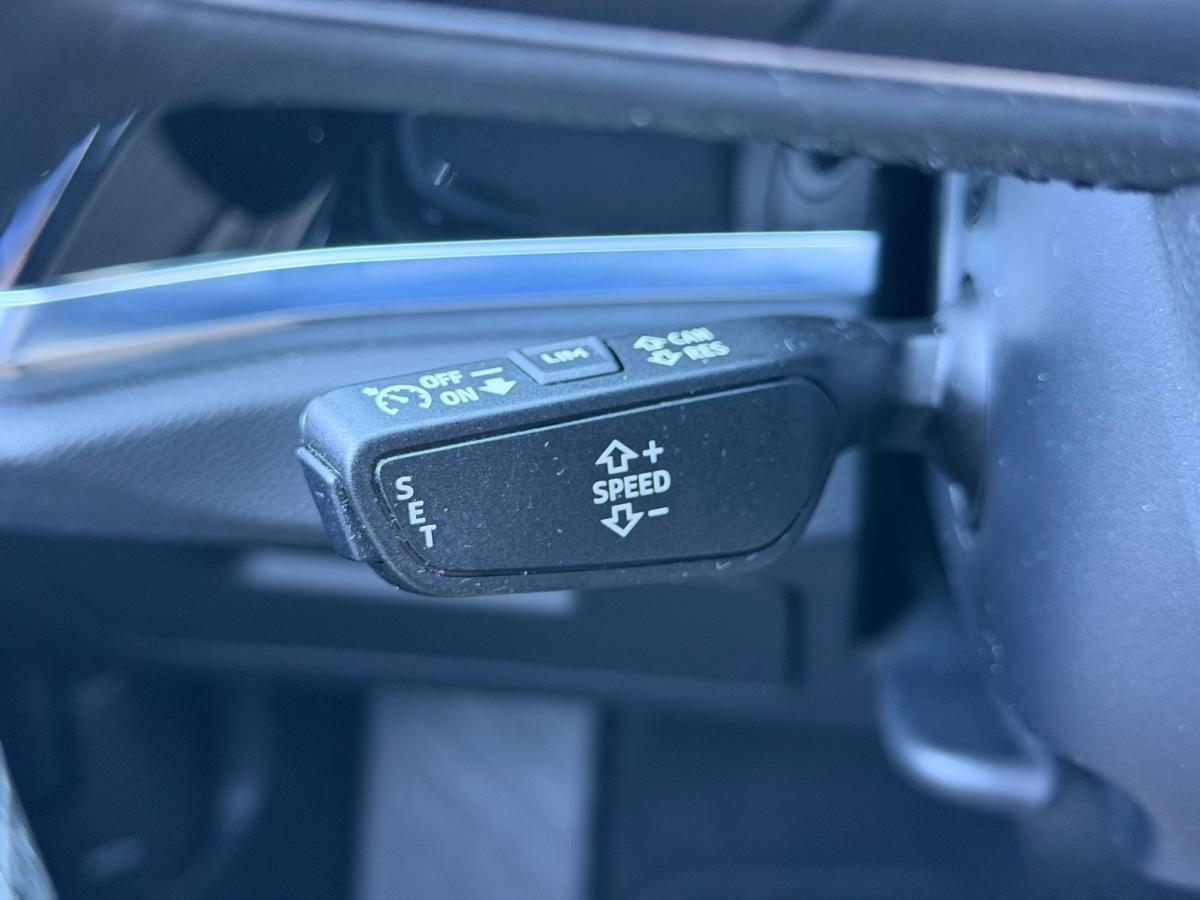 audi-q3-2023-diesel-1968cc