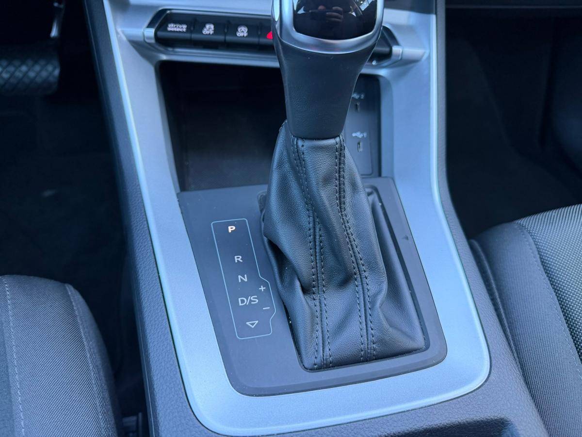 audi-q3-2023-diesel-1968cc