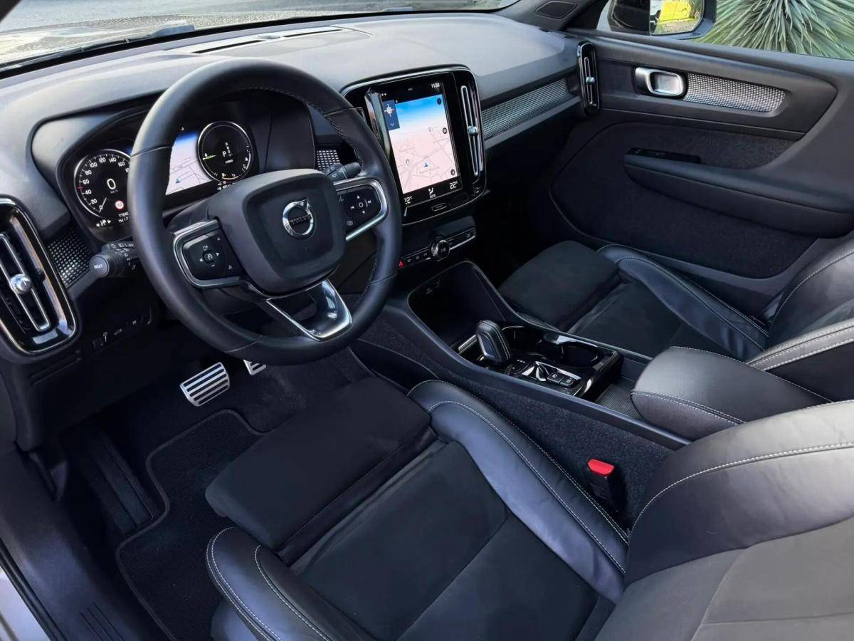 volvo-xc40-2022-hibrido-a-gasolina-1477cc