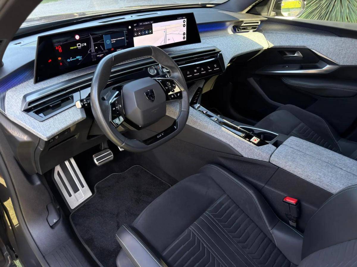 peugeot-e-3008-2024-eletrico-0cc