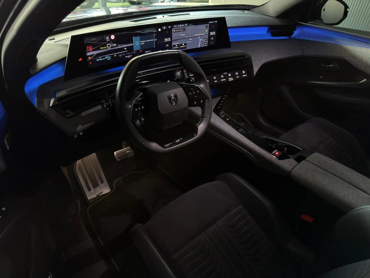 peugeot-e-3008-2024-eletrico-0cc