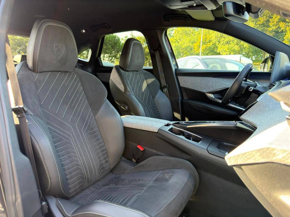 peugeot-e-3008-2024-eletrico-0cc