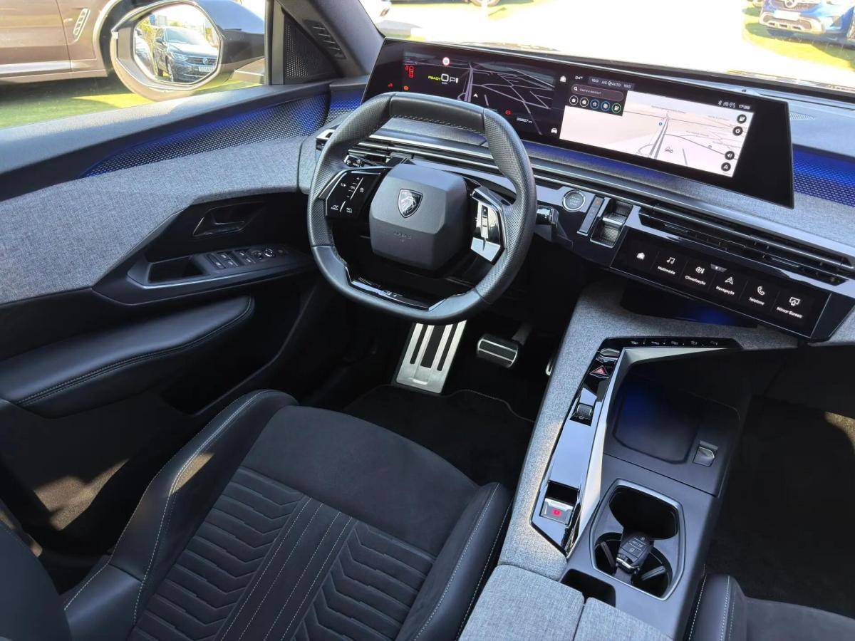 peugeot-e-3008-2024-eletrico-0cc