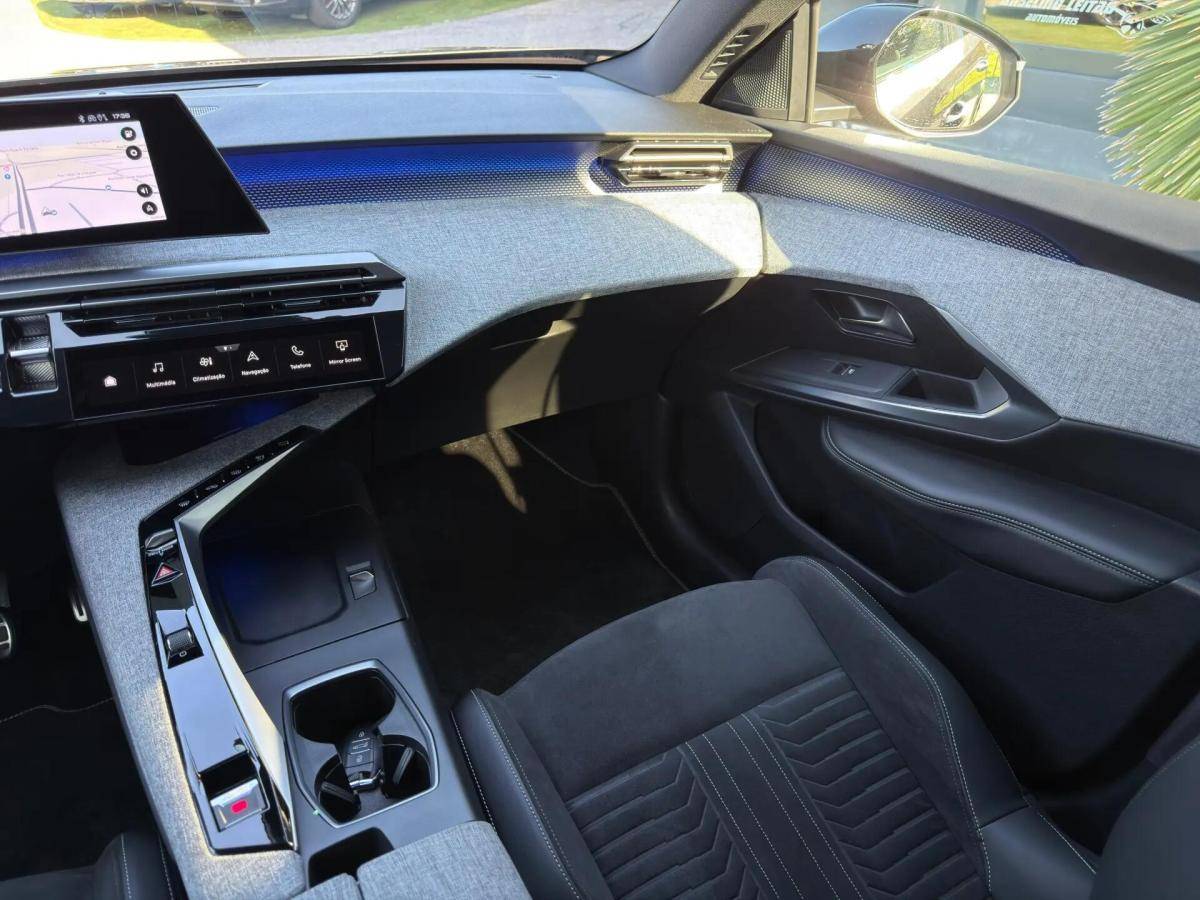 peugeot-e-3008-2024-eletrico-0cc