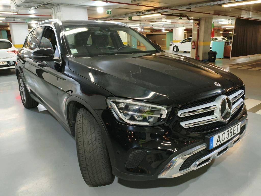 mercedes-benz-glc-2022-hibrido-a-diesel-1950cc
