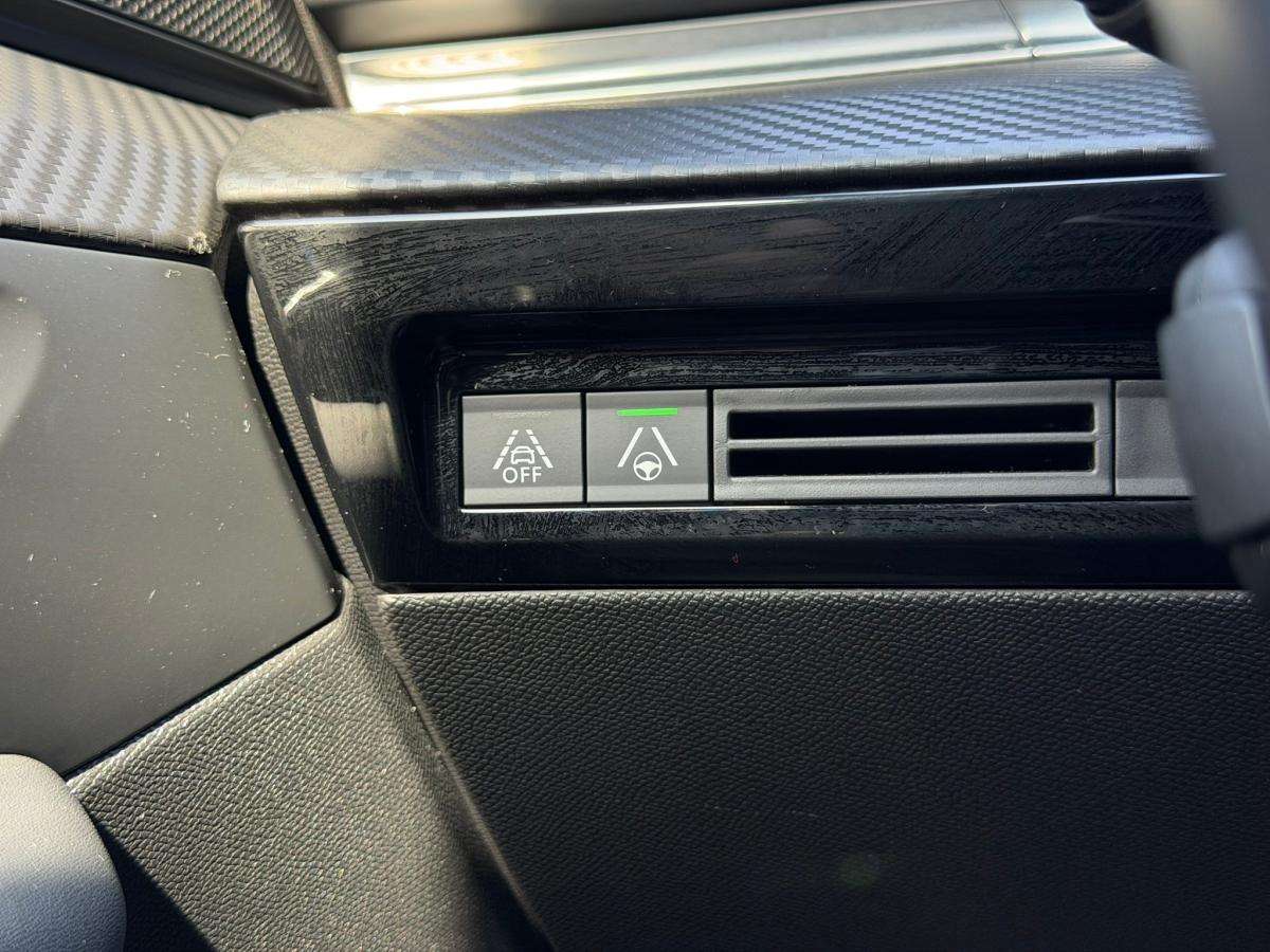 peugeot-508-sw-2021-diesel-1499cc