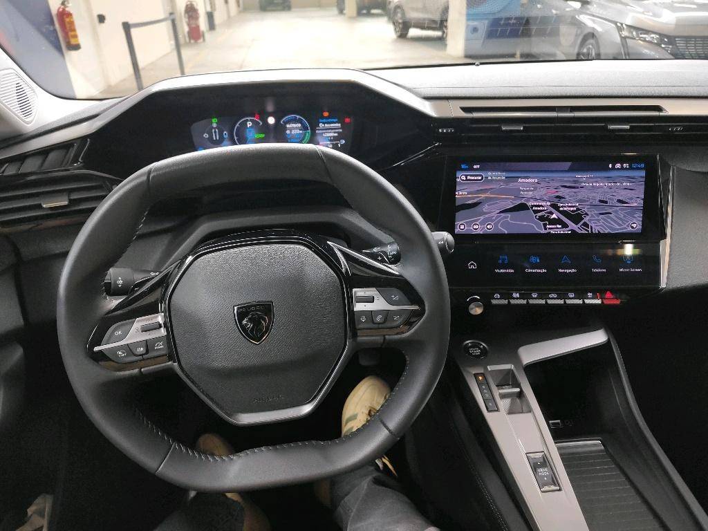 peugeot-308-sw-2023-hibrido-a-gasolina-1598cc
