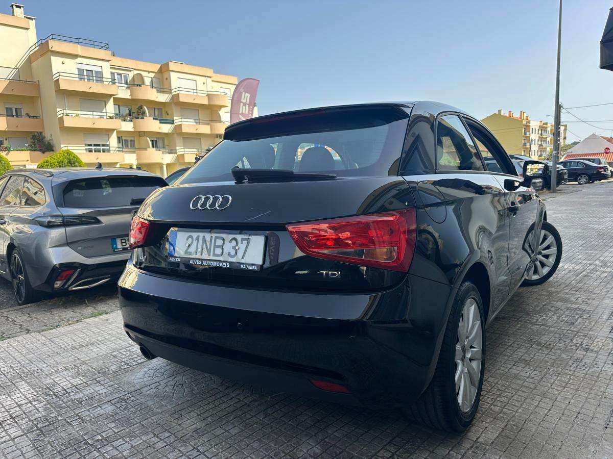 audi-a1-2011-diesel-1598cc