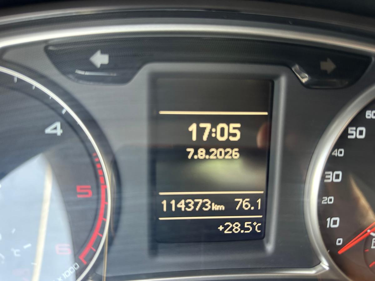 audi-a1-2011-diesel-1598cc