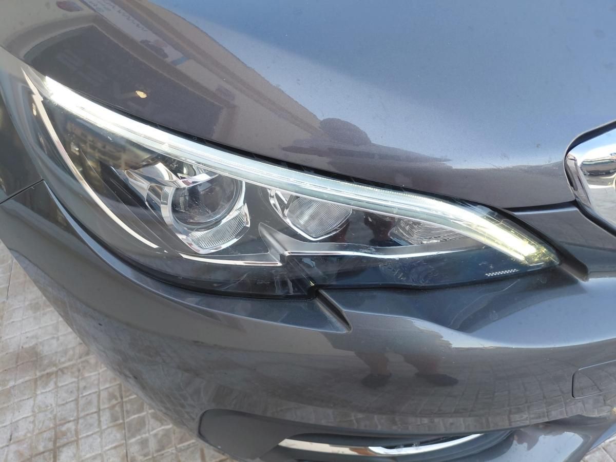 peugeot-308-sw-2021-gasolina-1199cc