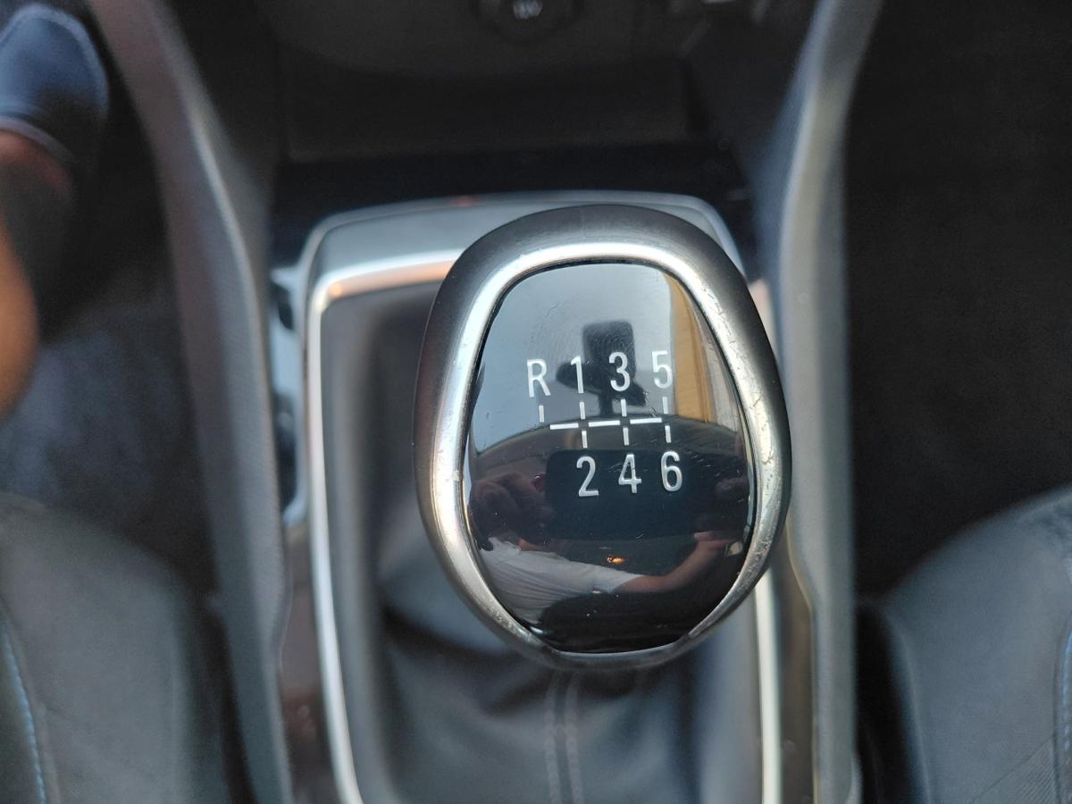 peugeot-308-sw-2021-gasolina-1199cc