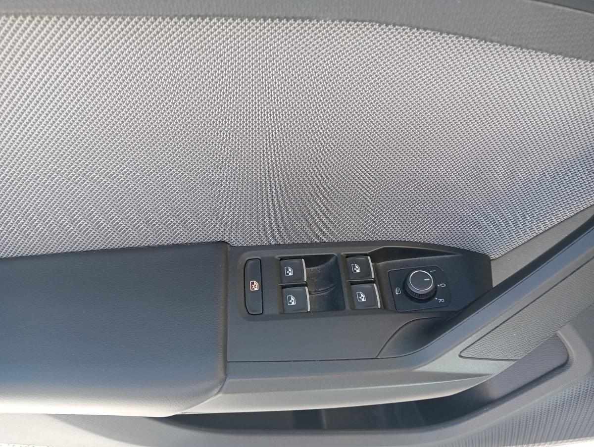seat-leon-2020-gasolina-999cc