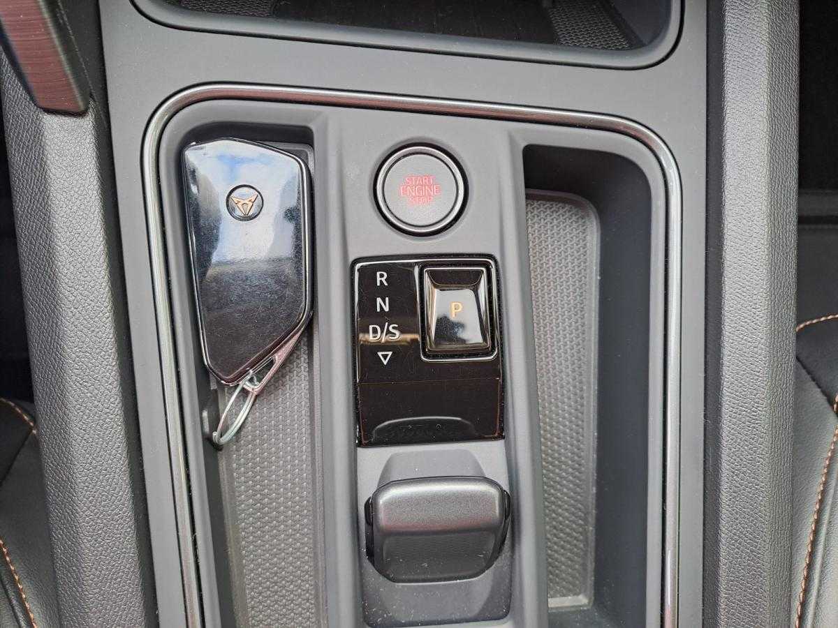 cupra-formentor-2022-hibrido-a-gasolina-1395cc