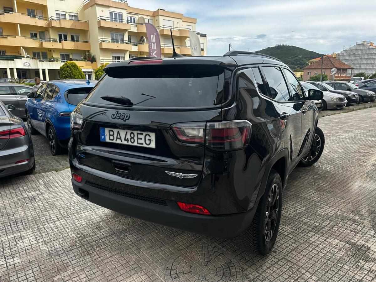 jeep-compass-2023-hibrido-a-gasolina-1332cc