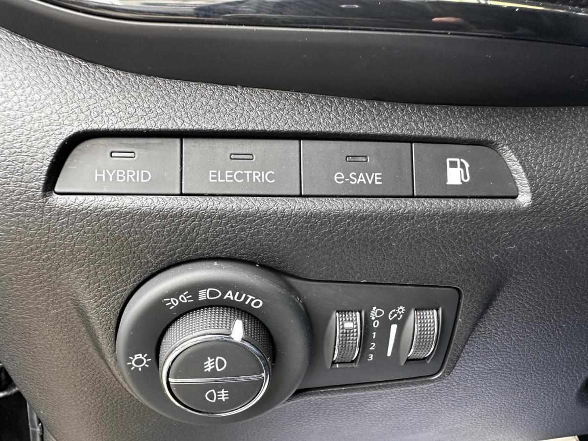 jeep-compass-2023-hibrido-a-gasolina-1332cc