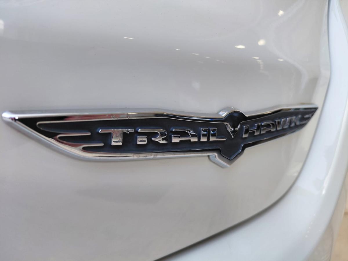 jeep-compass-2023-hibrido-a-gasolina-1332cc