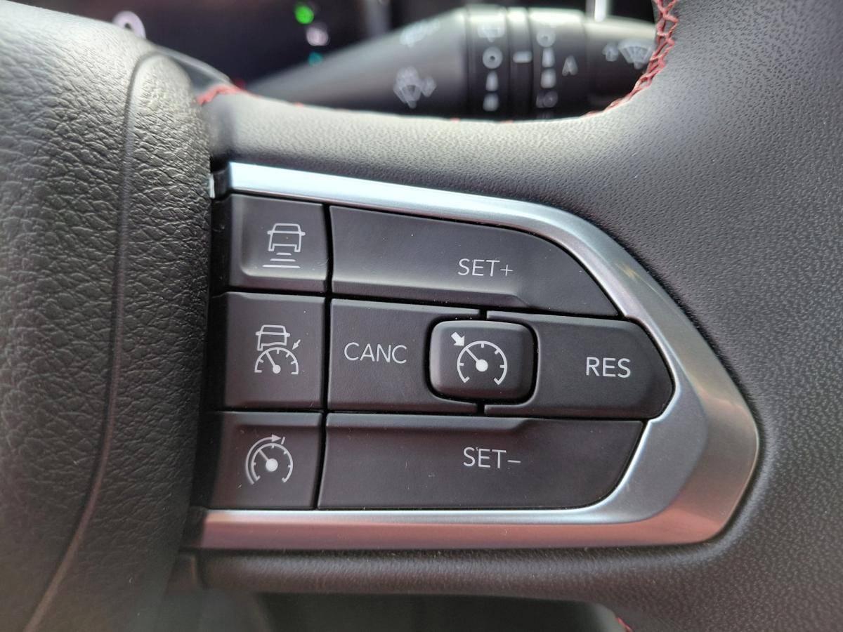 jeep-compass-2023-hibrido-a-gasolina-1332cc