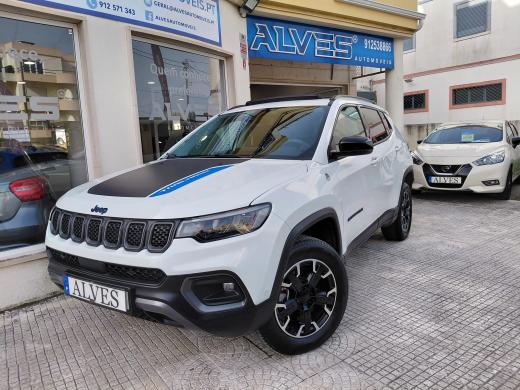 jeep-compass-2023-hibrido-a-gasolina-1332cc