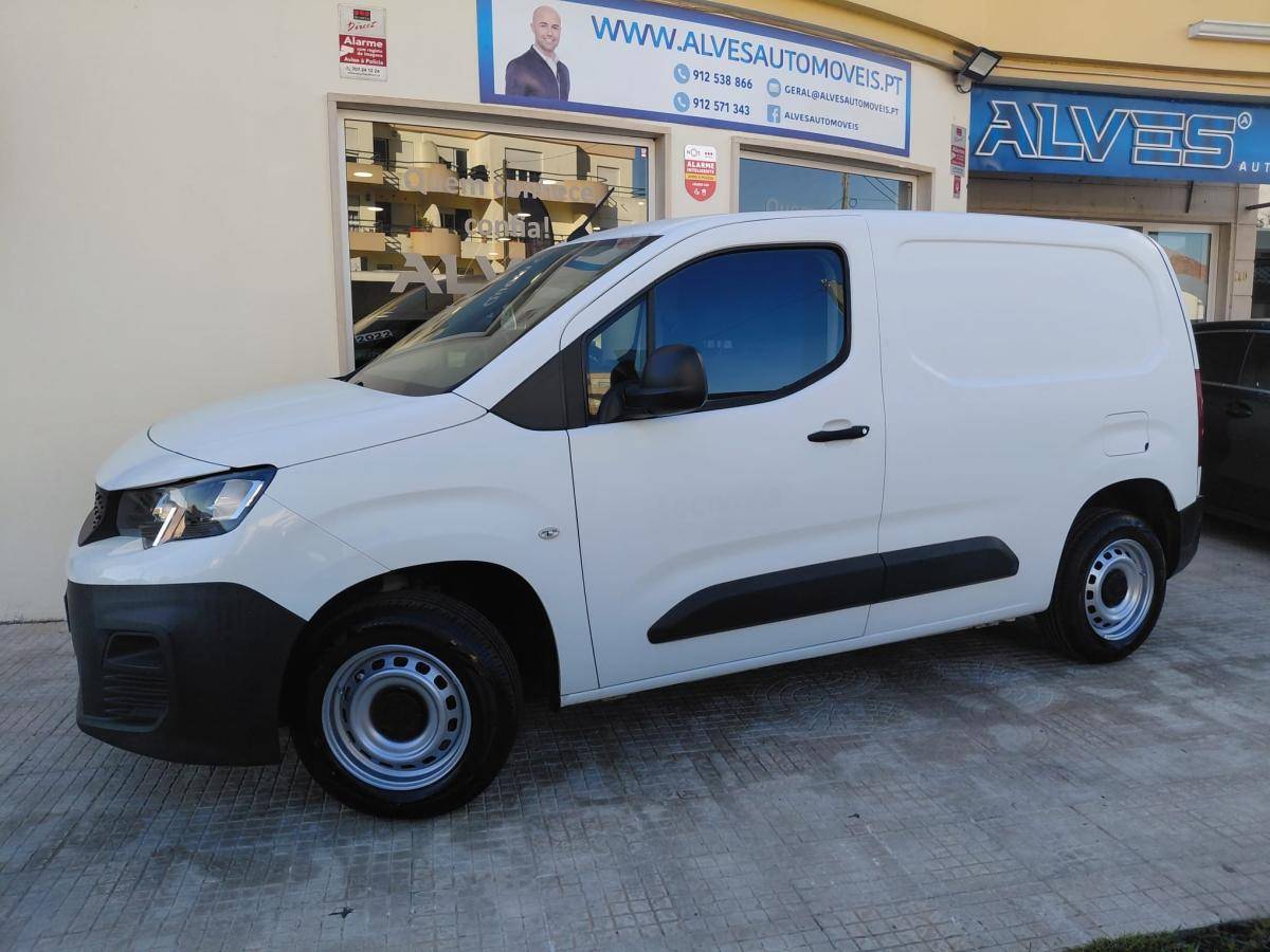 peugeot-partner-2021-diesel-1499cc