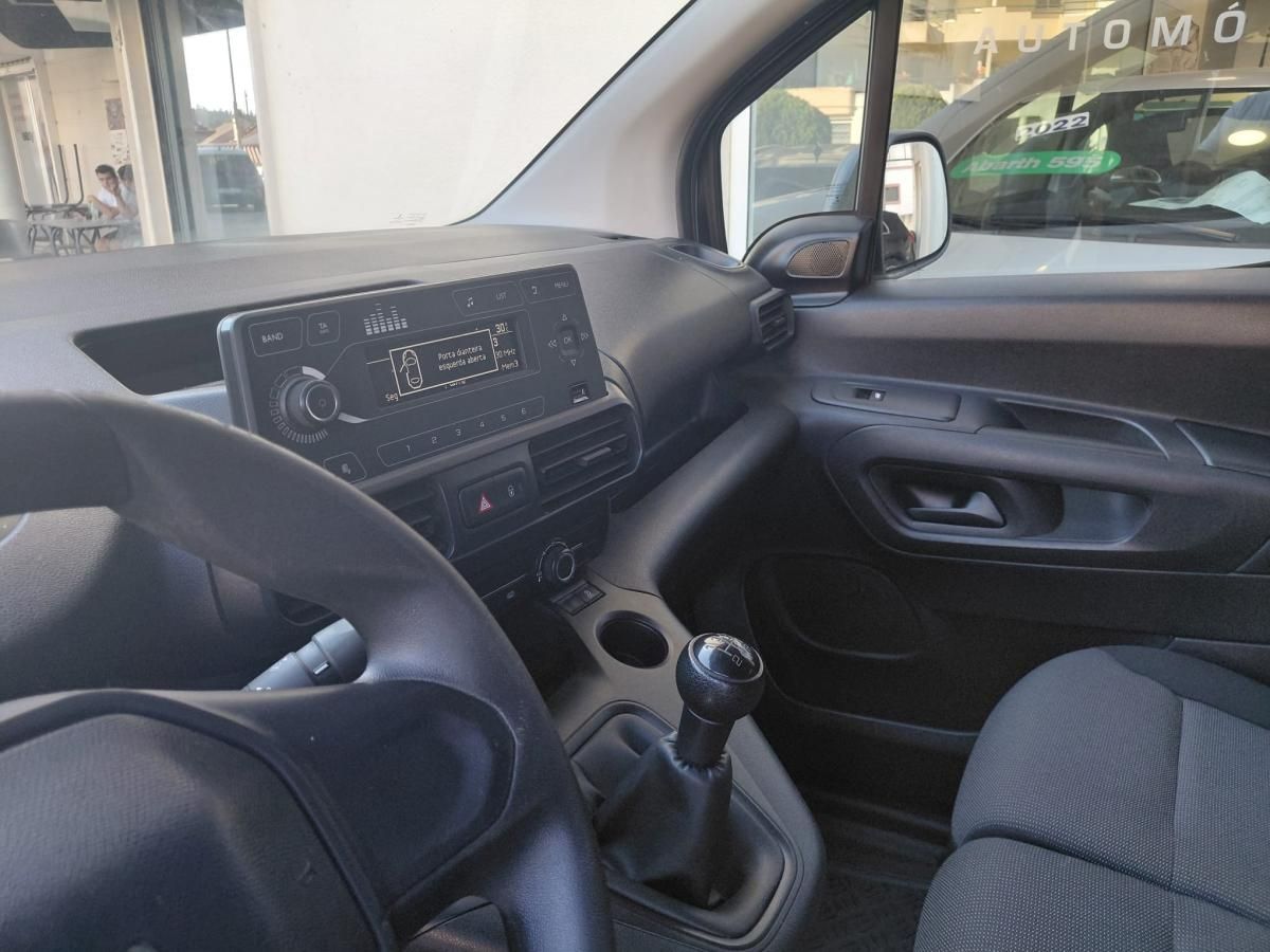 peugeot-partner-2021-diesel-1499cc