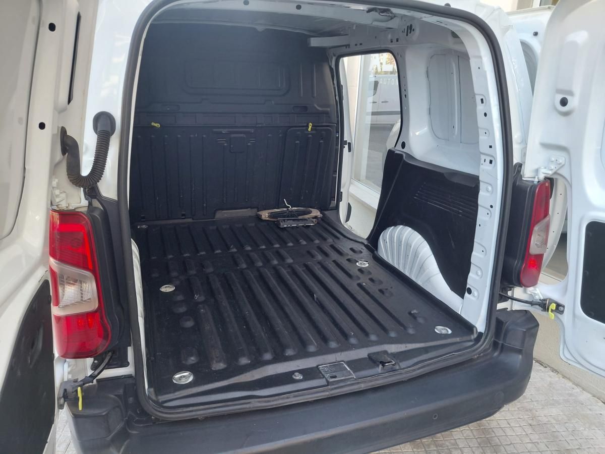 peugeot-partner-2021-diesel-1499cc