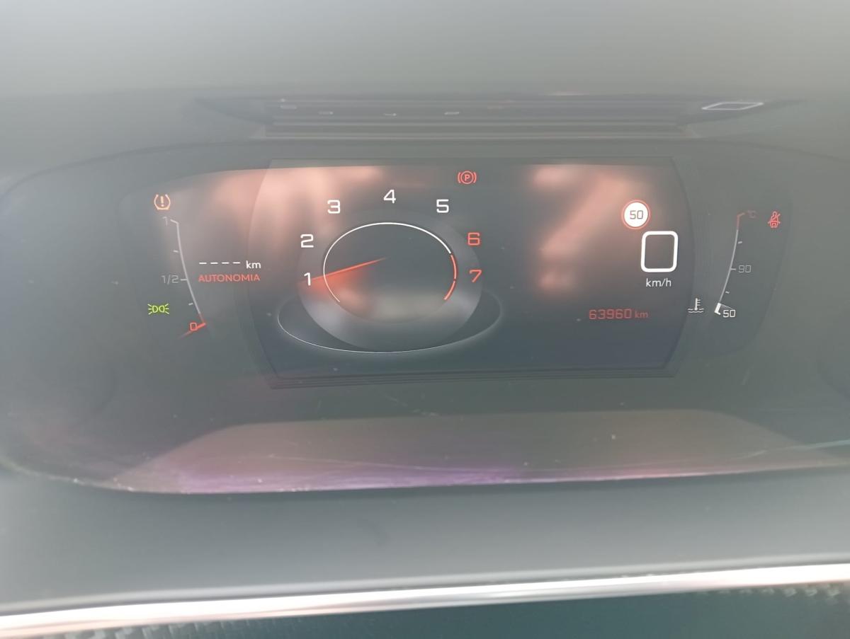 peugeot-2008-2023-gasolina-1199cc