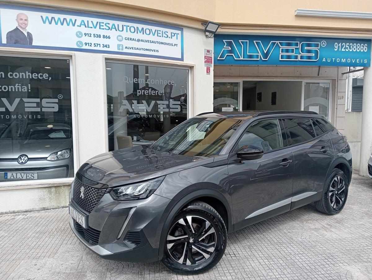 peugeot-2008-2023-gasolina-1199cc