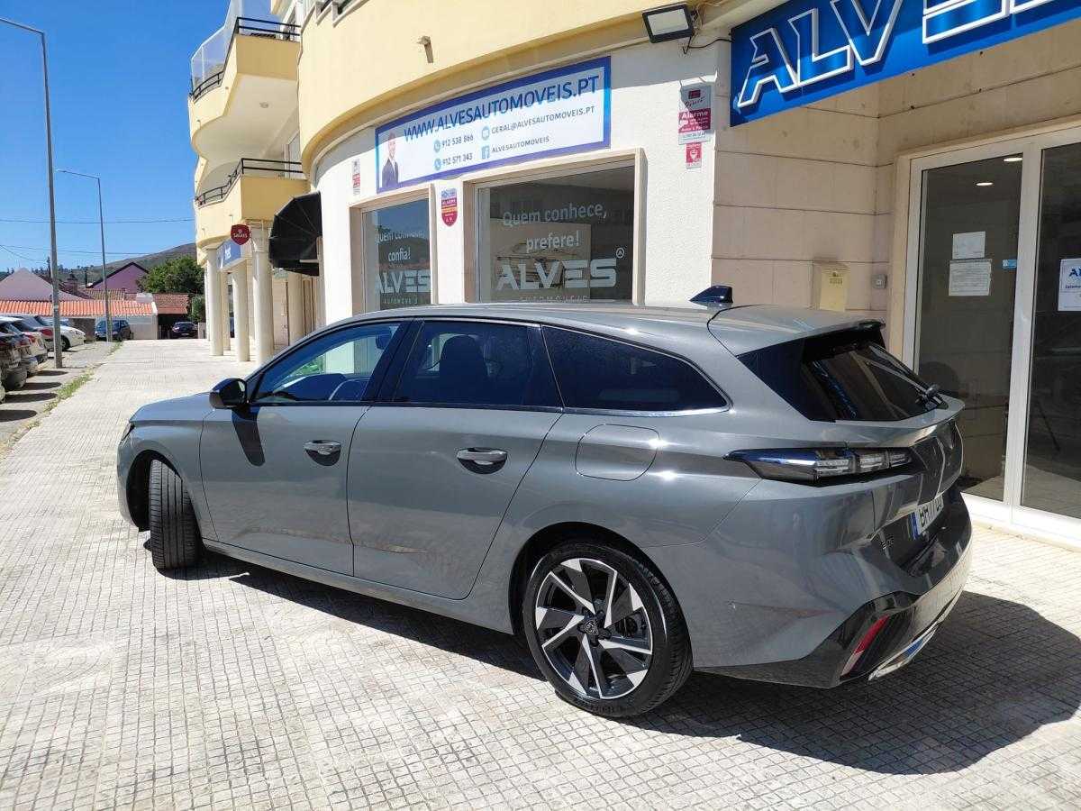 peugeot-308-sw-2024-hibrido-a-gasolina-1598cc