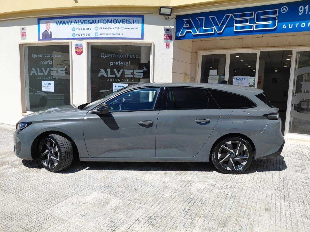 peugeot-308-sw-2024-hibrido-a-gasolina-1598cc