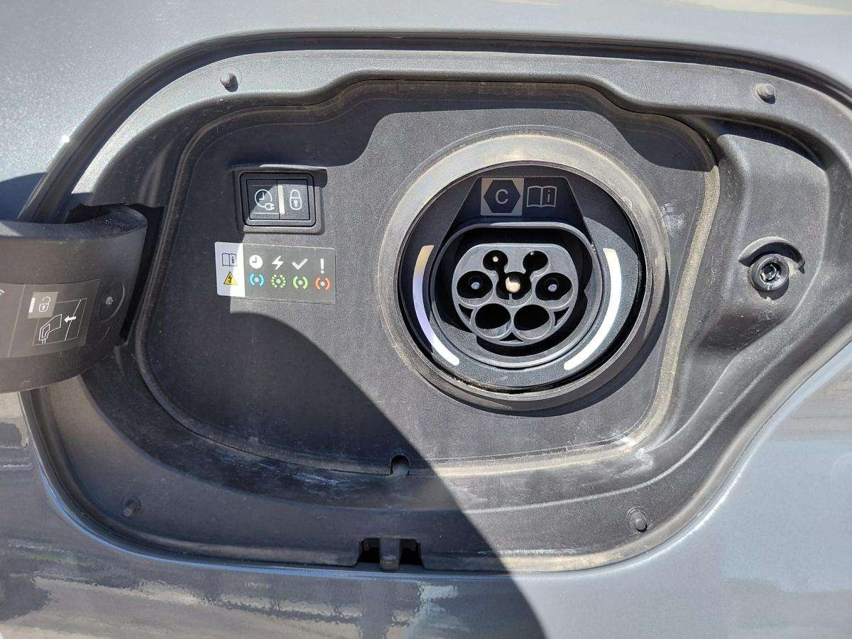 peugeot-308-sw-2024-hibrido-a-gasolina-1598cc