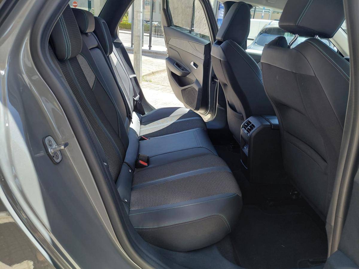 peugeot-308-sw-2024-hibrido-a-gasolina-1598cc
