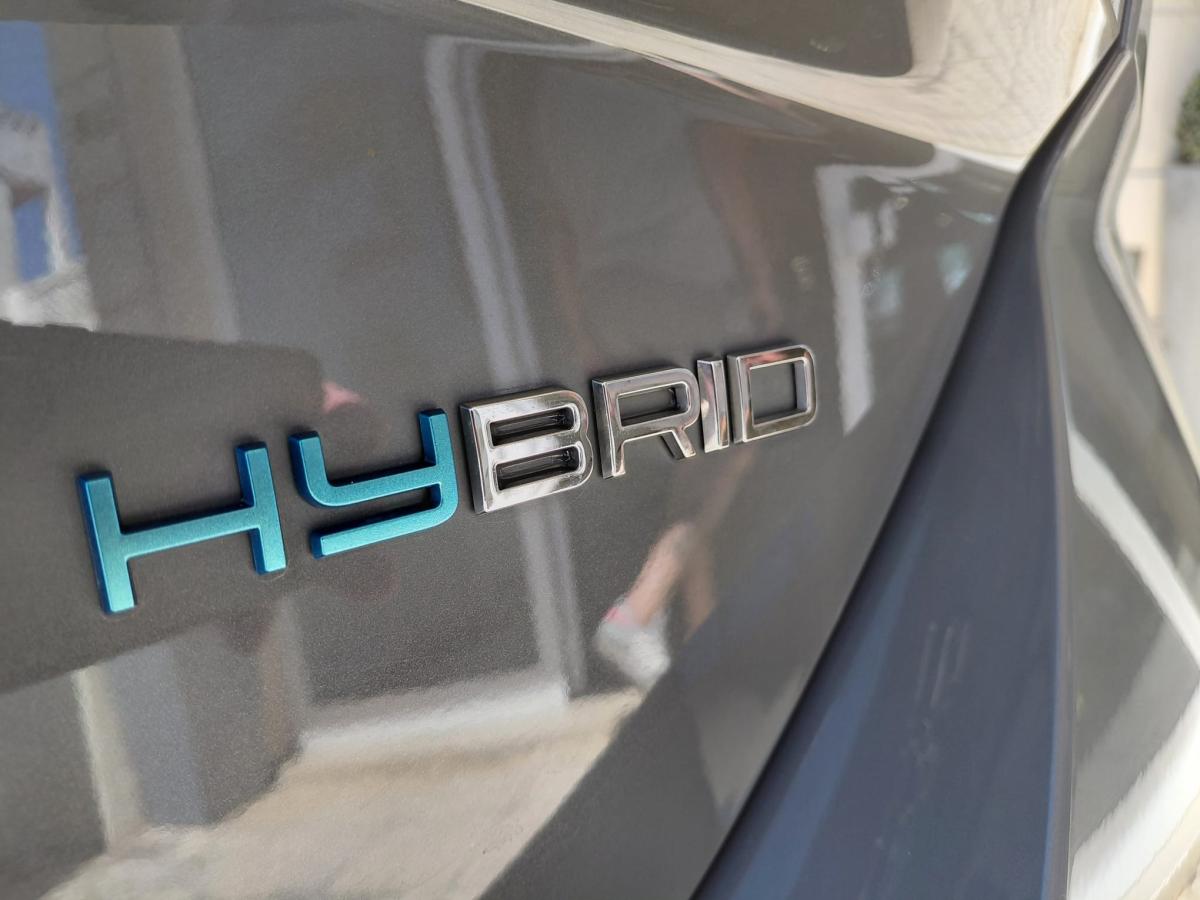 peugeot-308-sw-2024-hibrido-a-gasolina-1598cc