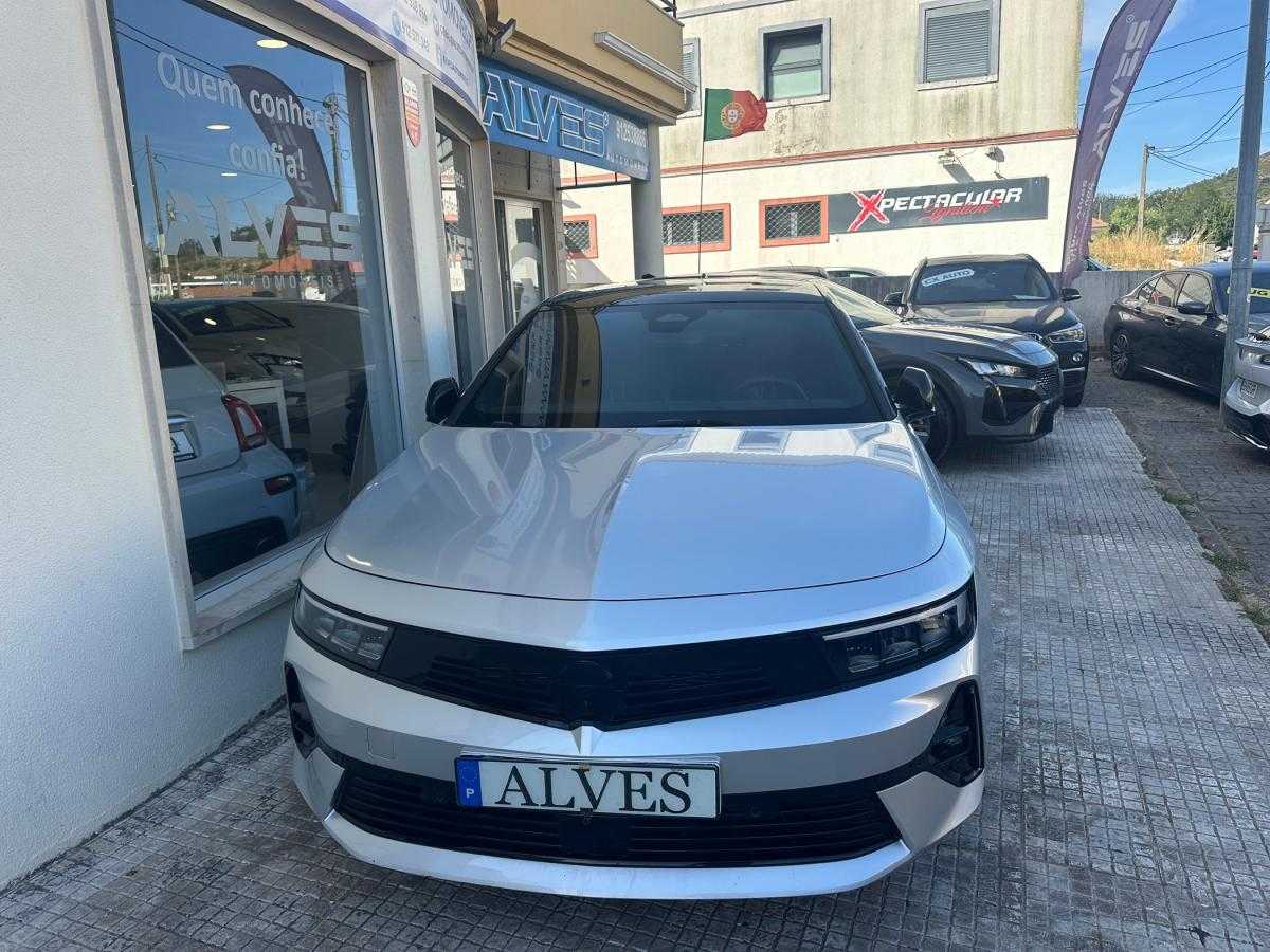 opel-astra-2024-hibrido-a-gasolina-1598cc