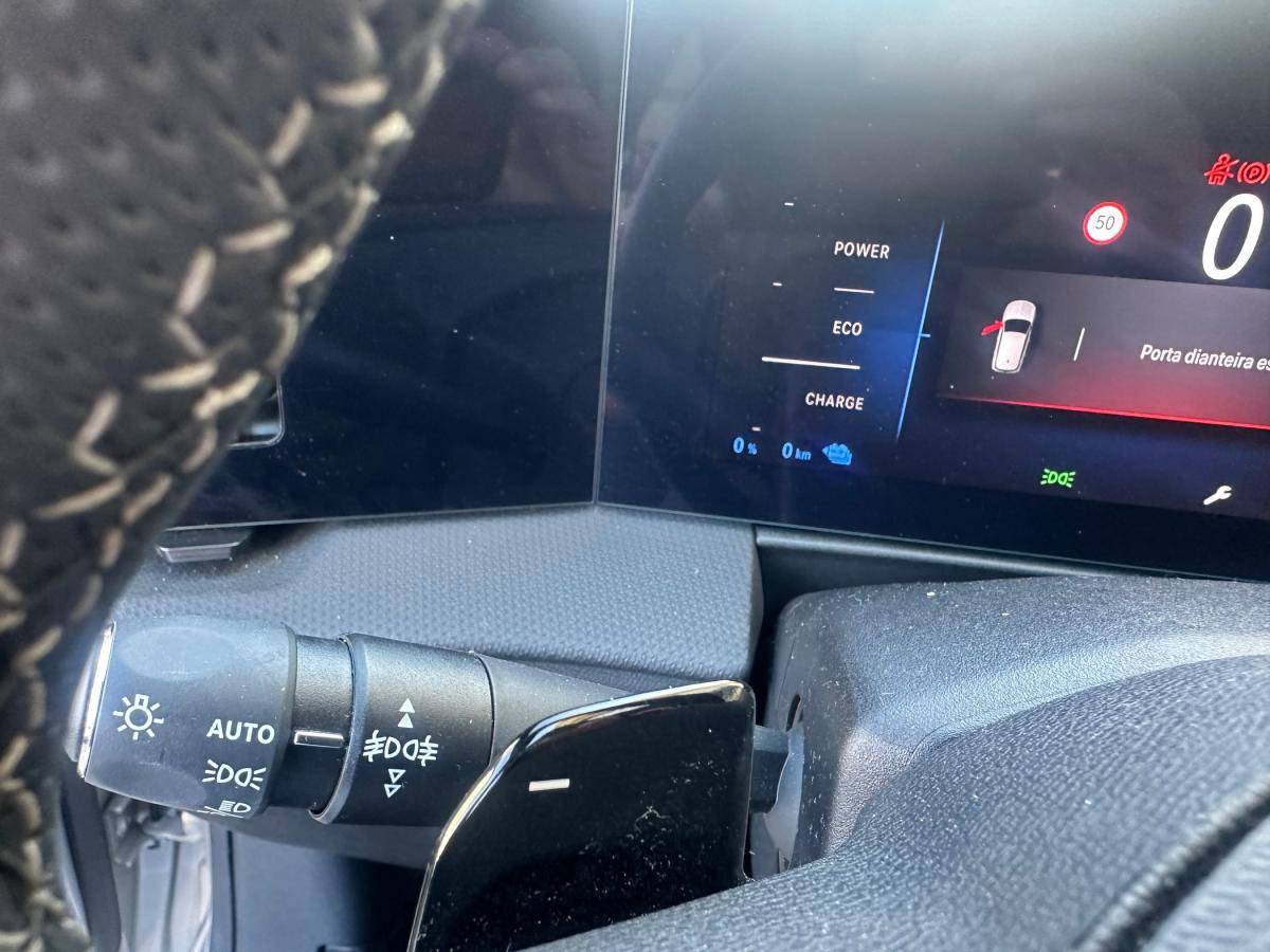 opel-astra-2024-hibrido-a-gasolina-1598cc