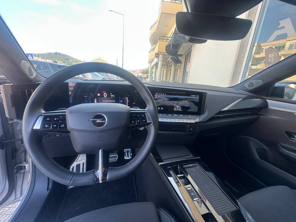 opel-astra-2024-hibrido-a-gasolina-1598cc