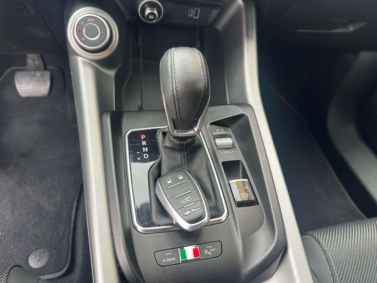 alfa-romeo-tonale-2024-hibrido-a-gasolina-1332cc