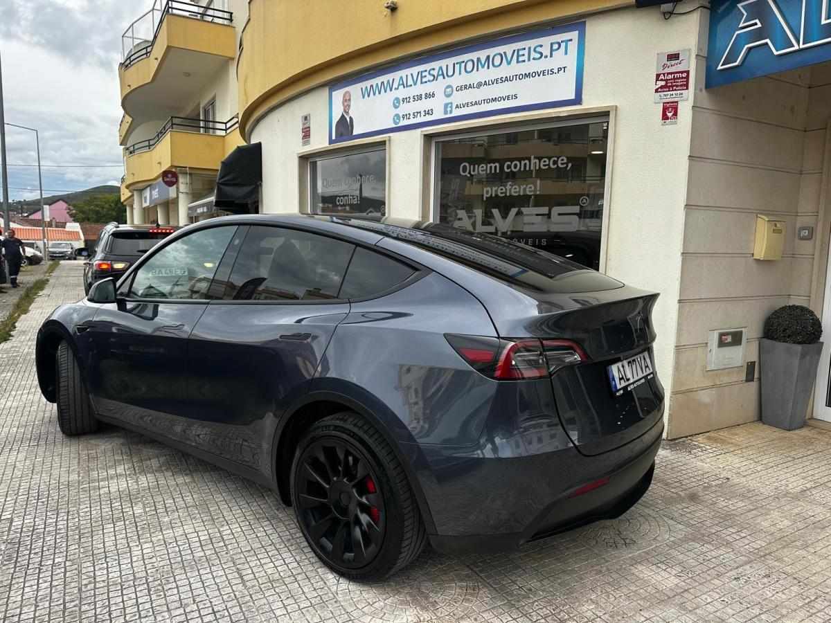 tesla-model-y-2021-eletrico-0cc