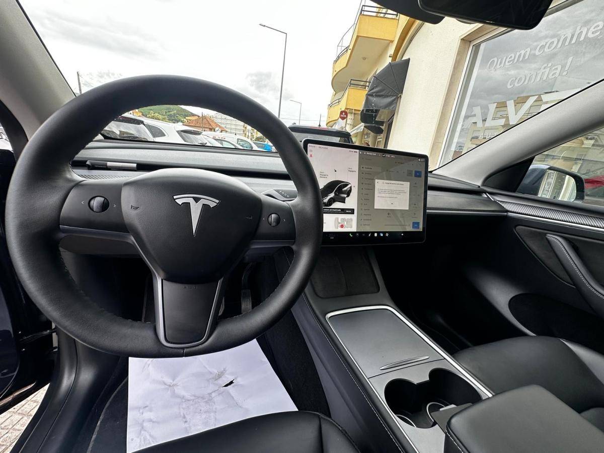 tesla-model-y-2021-eletrico-0cc