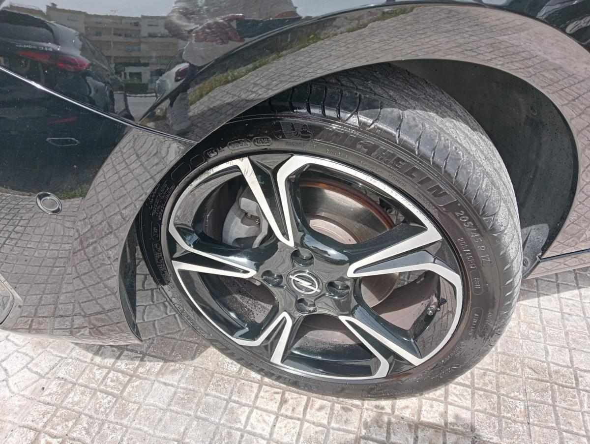 opel-corsa-2025-gasolina-1199cc