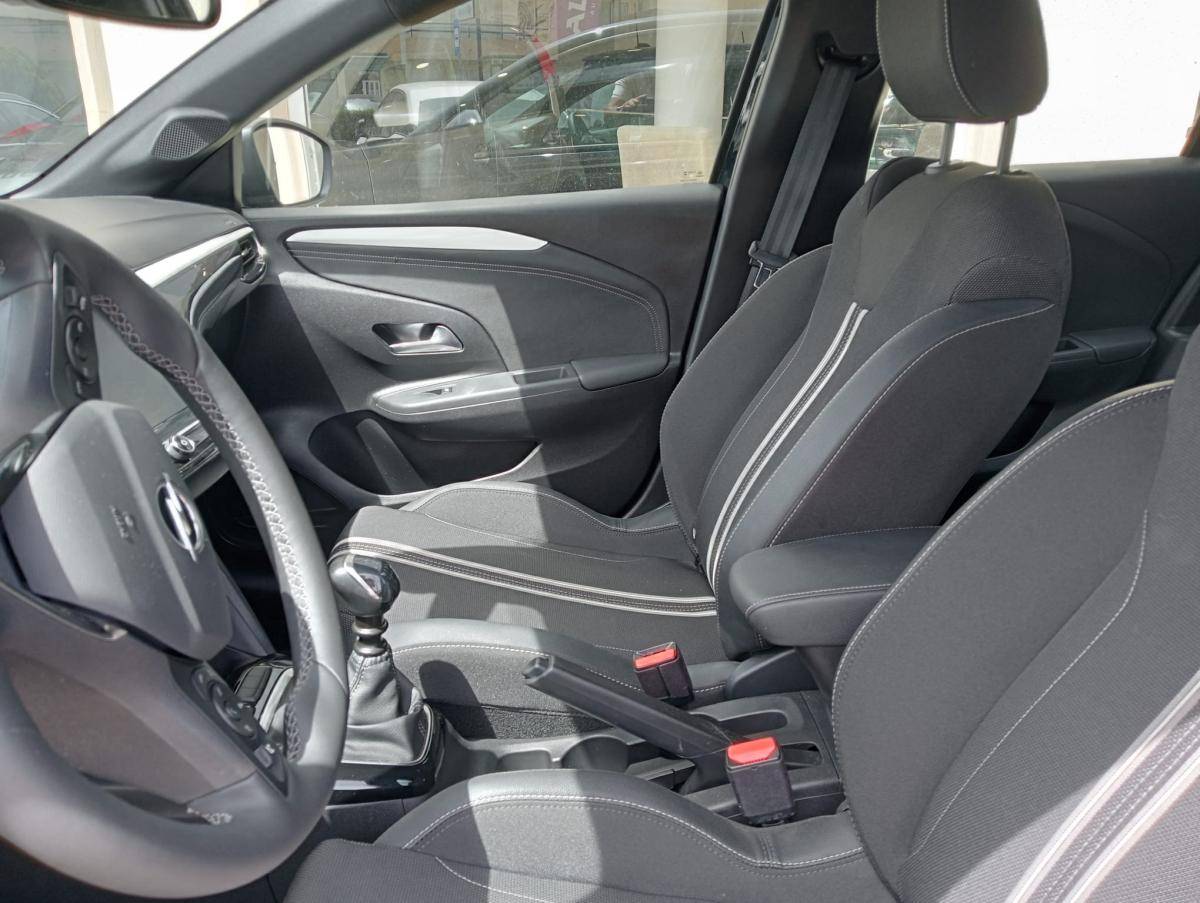 opel-corsa-2025-gasolina-1199cc