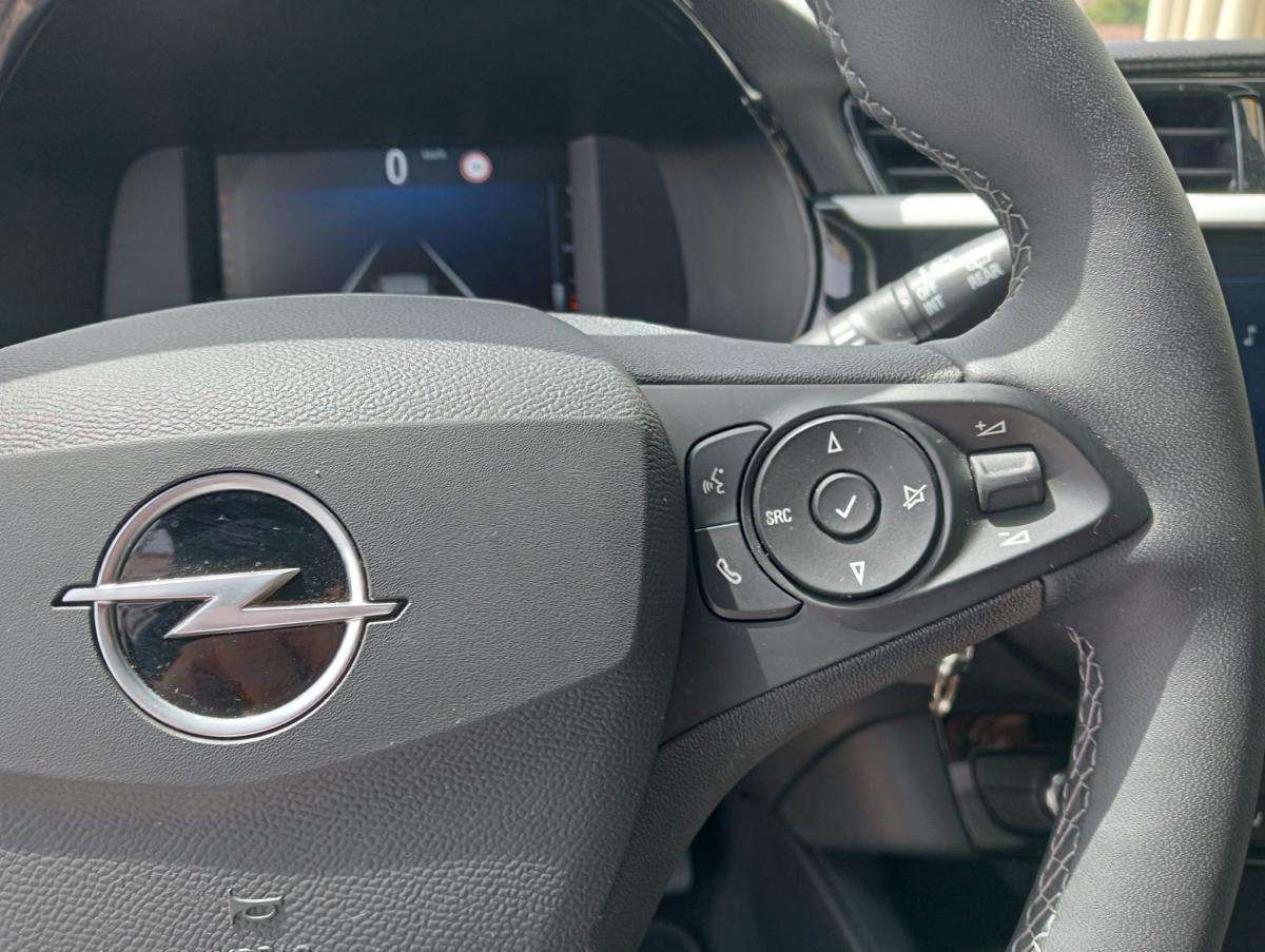 opel-corsa-2025-gasolina-1199cc