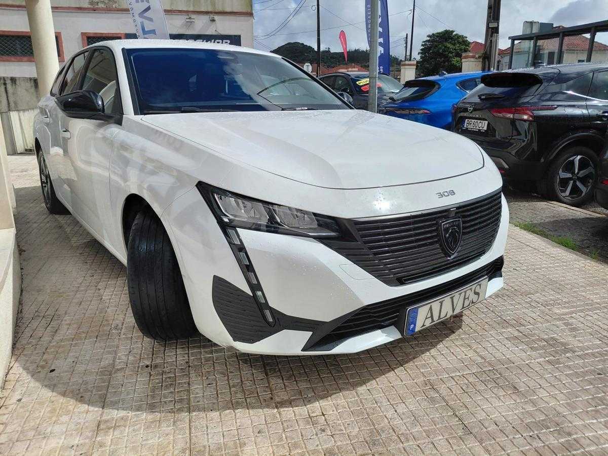 peugeot-308-sw-2023-gasolina-1199cc