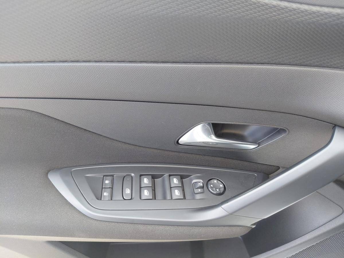 peugeot-308-sw-2023-gasolina-1199cc