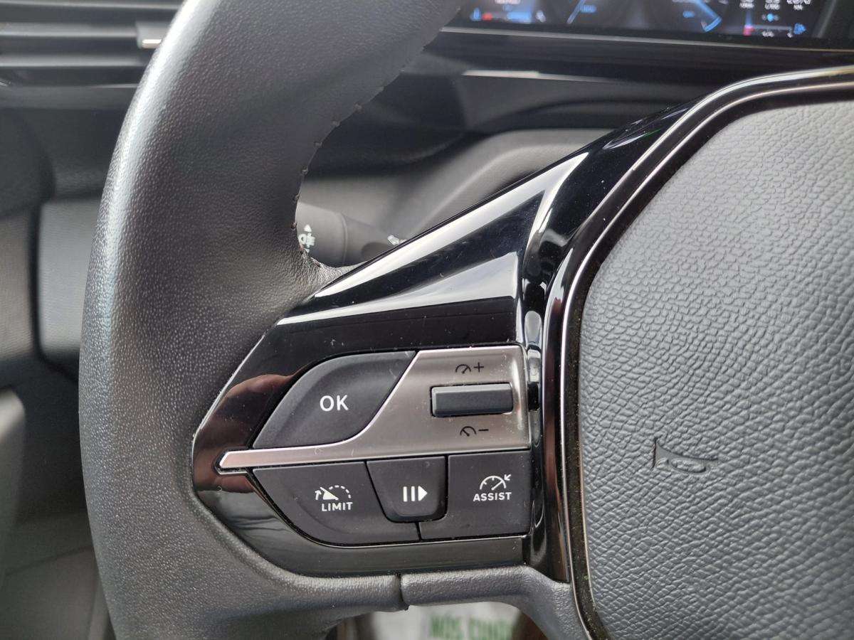 peugeot-308-sw-2023-gasolina-1199cc