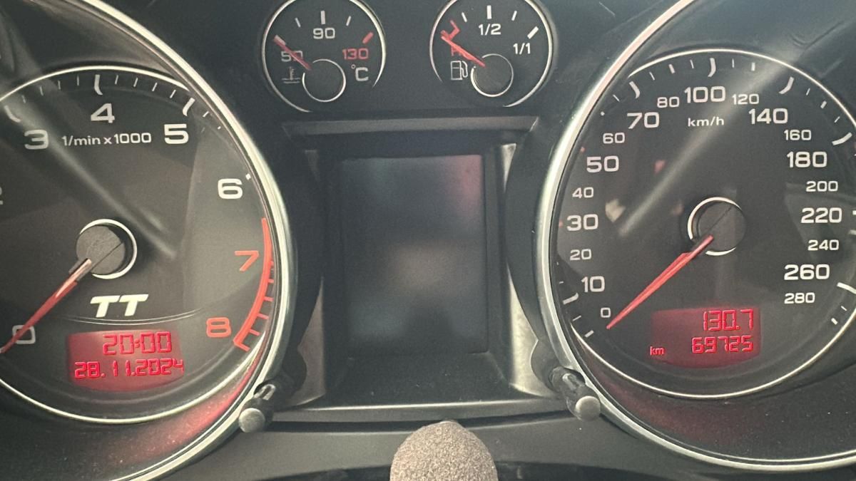 audi-tt-2009-gasolina-1984cc